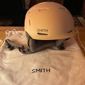 Smith Women's Nexus MIPS helmet